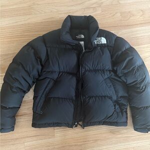 The North Face Black 600 Puffer - Small